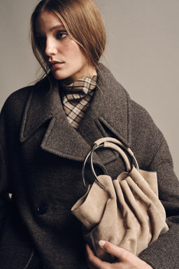 RIGID HANDLE SPLIT SUEDE BUCKET BAG - Zara фото 2