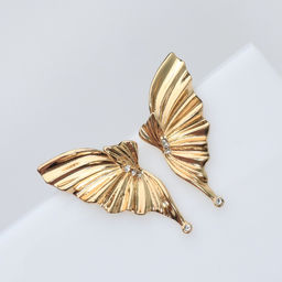 Серьги со стразами Бантики крылья, белые в золоте