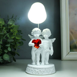 Фигурка светящаяся Лампа - ангелы с сердцем, белый, полистоун, 7.5?7.5?18 см, МИКС