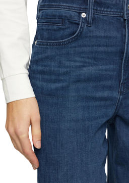 Джинсы женские