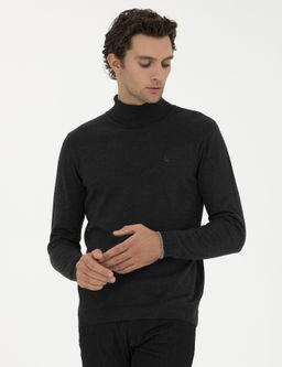 Базовый трикотажный свитер с водолазкой приталенного кроя антрацитового и меланжевого цвета