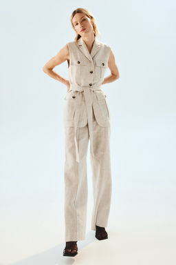 Americana de lino sin mangas