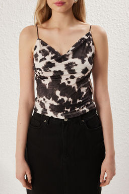 Kahverengi*001 Animal Bask?l? Fitted/Vucuda Oturan Degaje Yaka Esnek Orme Bluz TWOSS21BZ0667