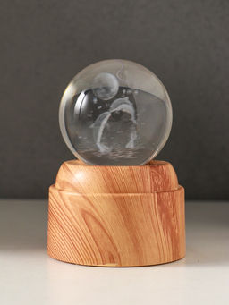 Световая фигурка стекло Шар. Голограмма: Дельфины под луной, 6?LED, d=6 см, крутится, USB, 7?7?10 см