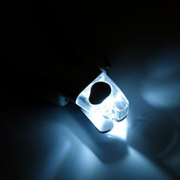 Умный когтерез для животных, с пилкой, LED фонарём и контейнером для когтей, на батарейках - Simaland фото 2