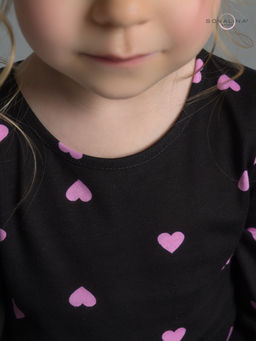 Платье Моана розовые сердечки на черном - Sovalina фото 27