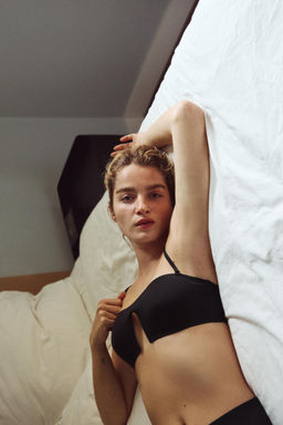 POLYAMIDE BLEND BRA WITH APPLIQU_ - Zara фото 15