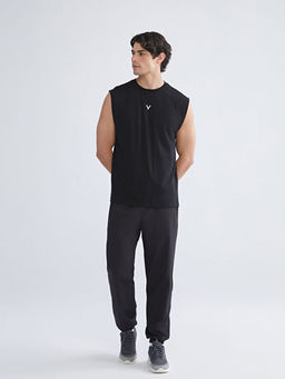 Bisiklet Yaka Bask?l? Erkek Kolsuz Ti??rt