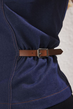 Indigo Denim Gorunumlu Fermuar ve Aksesuar Detayl? Fitted/Vucuda Oturan Orme Bluz TWOSS25BZ00386 - Trendyolmilla фото 3