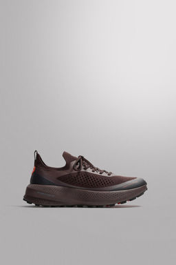 ZAPATILLA DE CORRER TRAIL / Rojo Burdeos - Zara фото 3