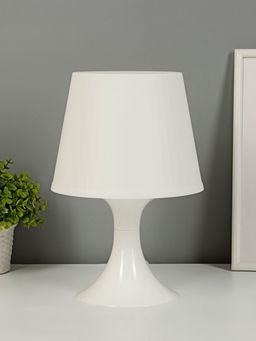 Лампа настольная RISALUX 1340001, E14, 15 Вт, белая, 19.5×28 см