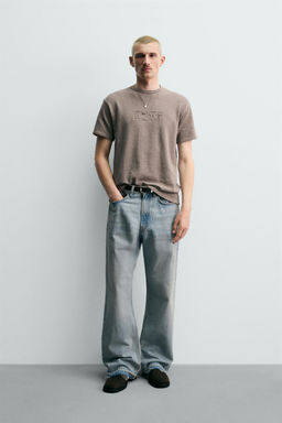 CAMISETA PUNTO LAVADO PARCHES / Gris topo