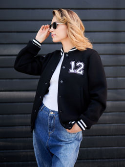 Бомбер "12" черный
