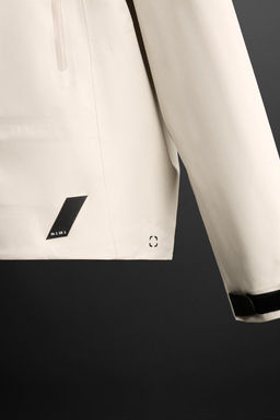 WATERPROOF TECHNICAL JACKET - Zara фото 20