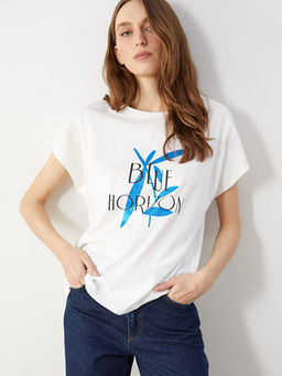 Bisiklet Yaka Bask?l? Kad?n Ti??rt