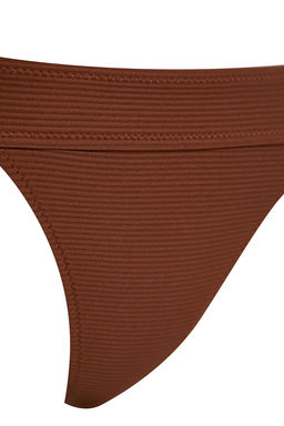 Kahverengi High Leg Regular Core Bikini Alt? TBESS21BA0016
