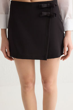 Siyah Mini Fiyonk Detayl? Dokuma Sort Etek TWOSS25SR00011 - Trendyolmilla фото 2