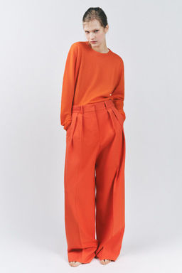 EXTRA SOFT 100% WOOL SWEATER