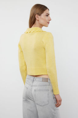 TRENDYOLMILLA Siyah Crop Yumusak Dokulu Mucevher Dugmeli Triko H?rka TWOAW25HI00098 фото 5