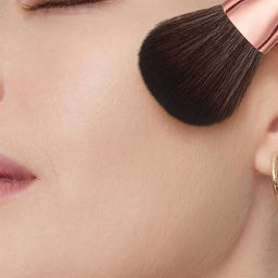 Минеральная рассыпчатая пудра для лица Make Up + Care, 6 г