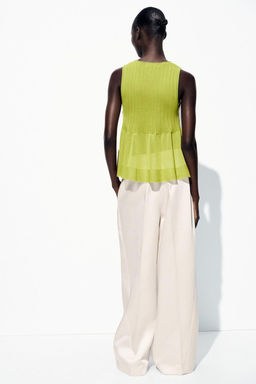 KNITTED TOP WITH RUFFLED HEM - Zara фото 6