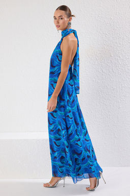 TRENDYOLMILLA Cok Renkli Soyut Desenli Astarl? Sifon Dokuma Uzun S?k Abiye Elbise TPRSS25AE00126 фото 8