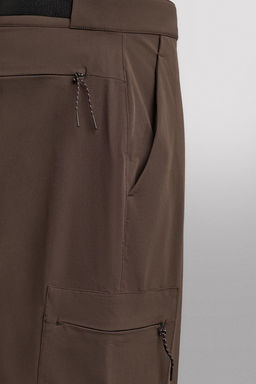 TECHNICAL CARGO TREKKING TROUSERS - Zara фото 11