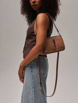 Сумка багет на плечо Deboro 31103 бежевая нуга