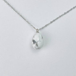 Кулон на цепочке из Говлита 42 см +