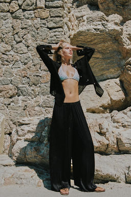 CAMISA GASA OVERSIZE BOLSILLO / Negro