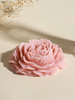 Свеча интерьерная "Бутон пиона" пыльная роза 16х14х4 см