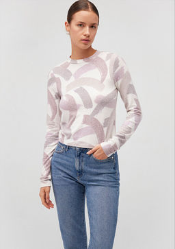 Uzun Kollu Bask?l? Yumusak Tisort