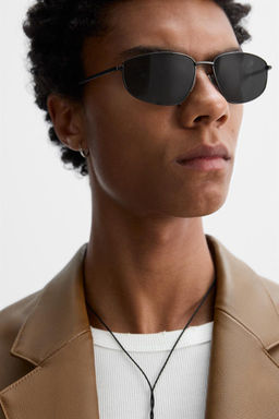 LIMITED EDITION LEATHER EFFECT BLAZER - Zara фото 2