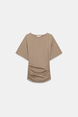 CAMISETA DRAPEADA MANGA CORTA / Camel medio
