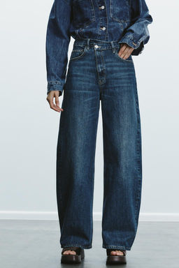 TRF MID-WAIST CROSSOVER BAGGY JEANS - Zara фото 6