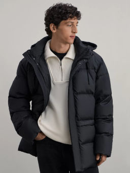 Куртка с натуральным наполнителем и съемным капюшоном / Zarina