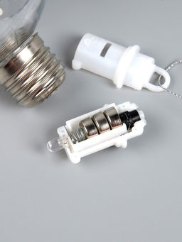 Ёлочный шар Пятнистый оленёнок, d=8 см, 1 LED, от батареек, свечение тёплое белое - Luazon lighting фото 11