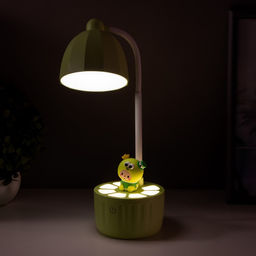 Лампа настольная «Мини лягушонок» LEd=3 режима 6.4 Вт USB салатовый 10×10×37.5 см RISALUX