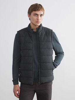 Slim Fit Dik Yaka Erkek ?i?me Yelek