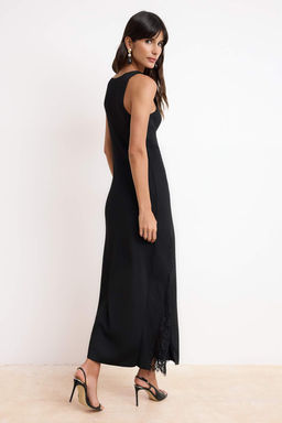 Siyah Duz Maxi Bisiklet Yaka Maxi Vucudu Saran Dantel Detayl? Triko Elbise TWOSS26EL00178 - Trendyolmilla фото 4