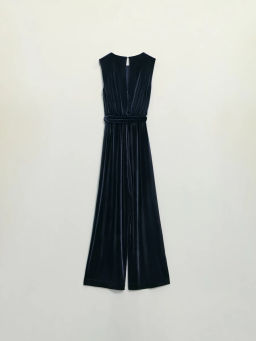 Комбинезон из бархата / Zarina