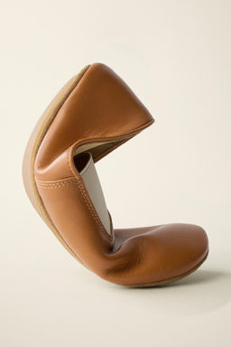 BAILARINA PIEL CREATED BY CARAMEL LONDON X ZARA / Marr?n  фото 4