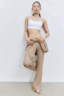 Pantalon acampanado
