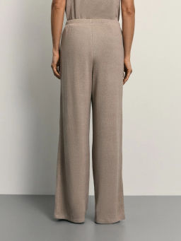 Широкие брюки из фактурной ткани / Zarina  фото 4