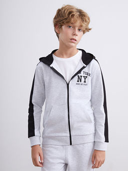 Kap??onlu Erkek ?ocuk E?ofman Tak?m