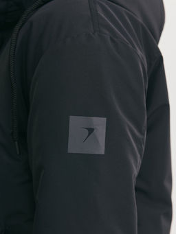 Куртка демисезонная 25172-516 черный