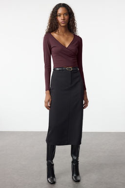 Murdum Derin Kruvaze Yaka Dantel Detayl? Uzun Kol Crop Pamuklu Esnek Orme Bluz TWOAW24BZ00291