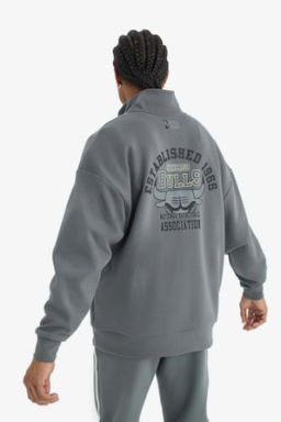 DeFactoFit NBA Chicago Bulls Oversize Genis Kal?p Fermuarl? Dik Yaka Skuba Dalg?c Kumas Sweatshirt