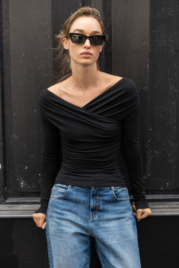 DRAPED SURPLICE NECKLINE TOP - Zara фото 2