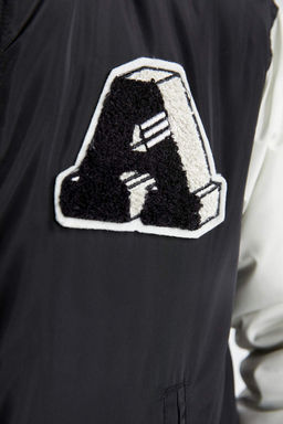 Водоотталкивающий бомбер для мальчиков с воротником-стойкой - Defacto фото 8